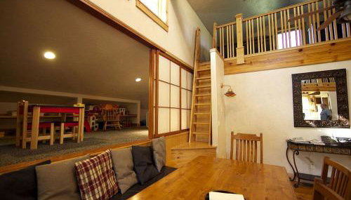Stately and Unique Cabin Rental with a Wood-Burning Stove near Logan, Utah - Foto 3