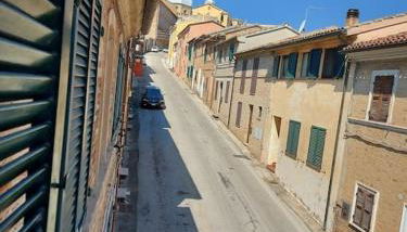 Casa nel centro storico a Loreto, 2 km dal mare - Foto 1