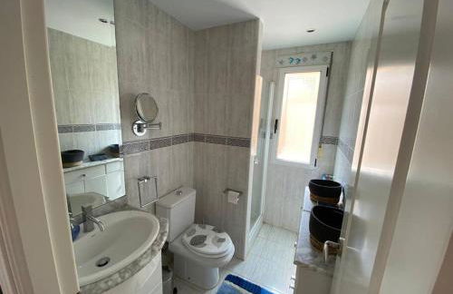 Perfect family holiday! Modern penthouse in Dénia only 200 m to the beach! - Foto 8