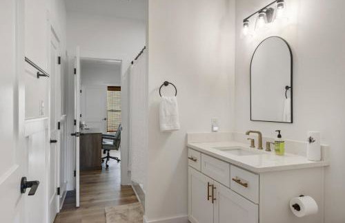 The Hideaway at Lake Hartwell home - Foto 22