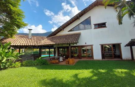 Spacious house with pool - 100m from the sea in Guaecá - Foto 26