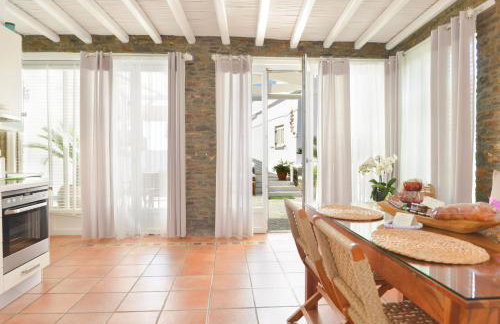 Miles Away Sifnos - Beachfront House - Foto 10