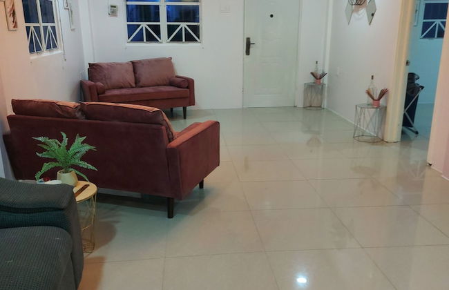 2 Bed Apartment - Sleeps 4 - Parking - Wifi - Foto 2