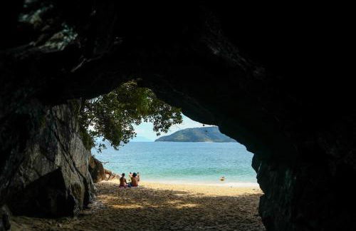 Casa Pé na Areia Condomínio fechado com piscina resort na Sununga - Ubatuba - Foto 43