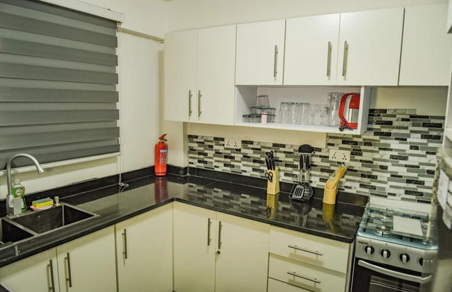 1 Bed Apartment Sleeps 2 -free Parking - Tv & Wifi - Foto 4