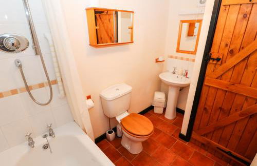 Hitchens Cottage - Photo 17