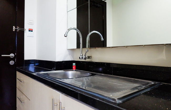 Comfy 1BR Twin Tower Apartment - Foto 11