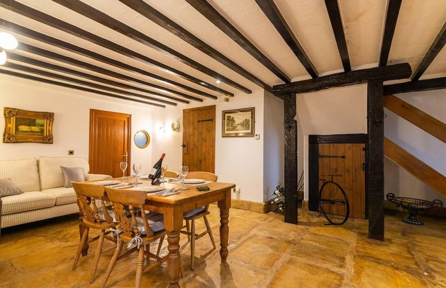 Lakeside Escape, Stone Countryside Cottage - Foto 34