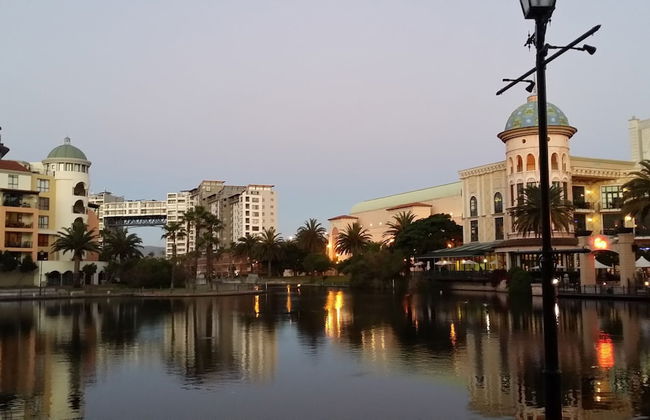 Luxurious Apartment in Century City - Foto 18