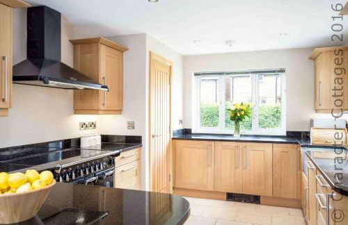 Honeysuckle Cottage Middle Tysoe - Photo 6