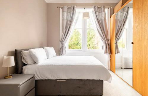 Luxury Victorian 5 bedroom apartment by Lady road apartments - Foto 29