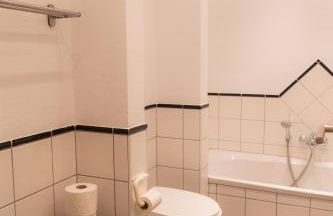 Brunnenblick Gastromeile, City, Messe & Stadionnah - Photo 39