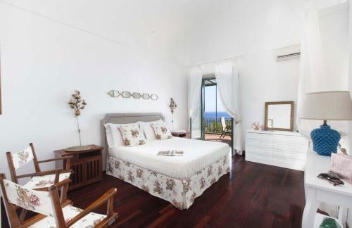 Amore Rentals - Villa Lo Scoglio - Foto 60