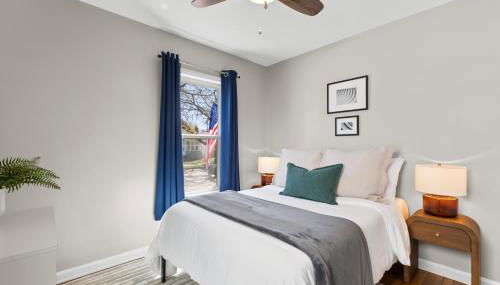 4 Bedroom Bungalow in the - Heart of Metro Detroit - Foto 3