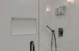 Texas Designer Home with Private Hot Tub and Pool - Foto 21