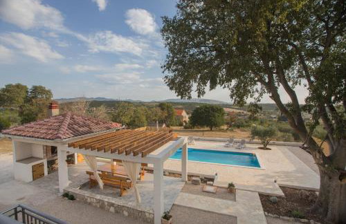 Villa Vuki - Photo 3