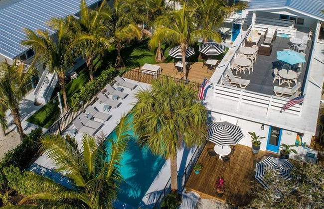 Seaspray Surf Lodge - Photo 34