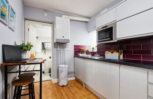 Delven House- Serviced Apartments - Photo 56