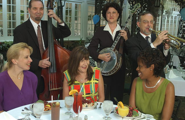 Restaurante Court of the Two Sisters - Brunch buffet con jazz en directo - Foto 6