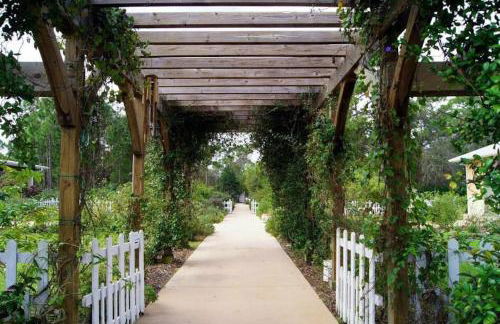 House with Heated Pool near to Florida Beaches - Foto 54