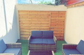 Loveroom 50 nuances de bulles jacuzzi et sauna privatif - Foto 13