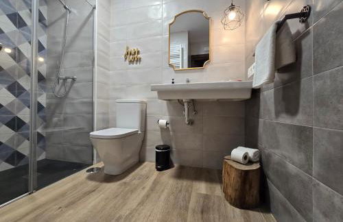 Entreacebedas rural&vacaciones, alojamientos con jardín PRIVADO, barbacoa y chimeneas - Foto 66