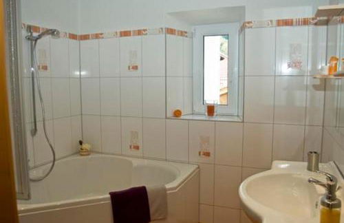 Stolz Diana - Foto 8