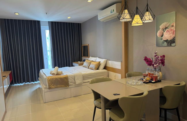 KVG Luxstay TanSonNhat Airport Skycenter - Photo 7
