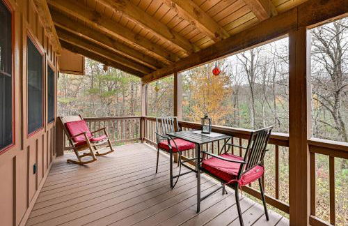 Cozy Couples Getaway with Hot Tub Fox Ridge Cabin - Foto 22