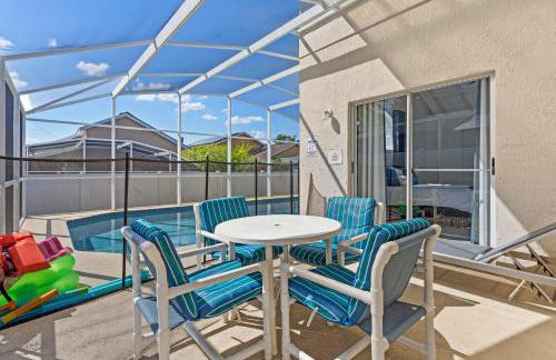 Amazing Pool Spacious 3BR House near Disney - Photo 24