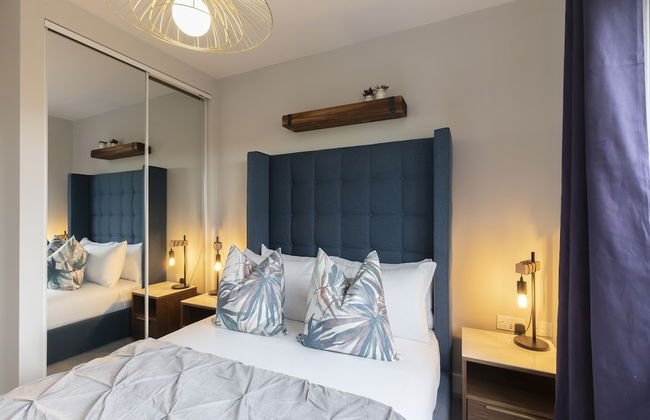 Elliot Oliver - Stunning 3 Bedroom Penthouse With Large Terrace And Parking - Photo 8