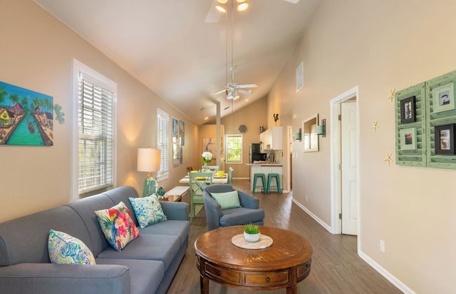 Parrot Perch by Avantstay Old Town Key West w/ Shared Pool Month-long Stays Only - Foto 67