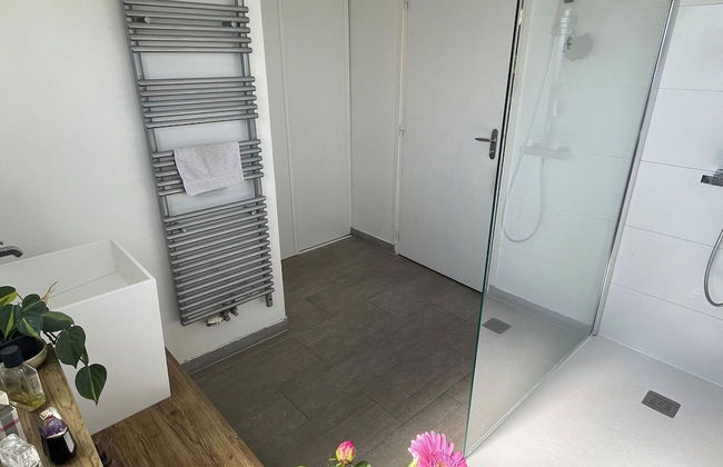 Unusual Duplex With Garden - Foto 13