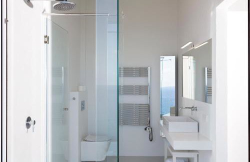 Kuro Beach House - Oceanfront Luxury & 25m pool - Foto 30