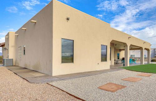 Las Cruces Home with Mountain Views and Private Pool! - Foto 26