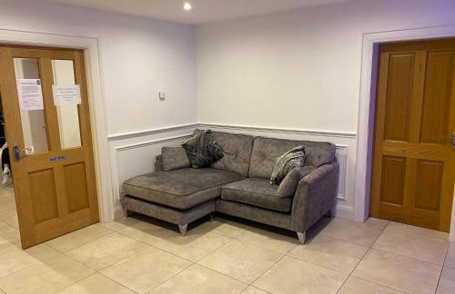 Rostrevor Valley 6-Br Sleeps 20 w Hot Tub & View - Photo 41