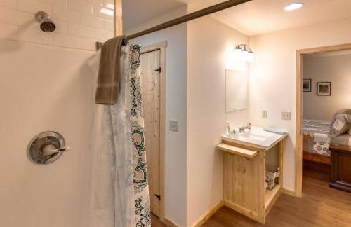 Cozy Smoky Mtn Cabin Pointing to Fun and Relaxation - Foto 10