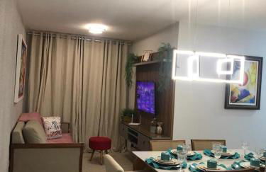 Ap. Espetacular. À 5 minutos da praia. - Foto 1