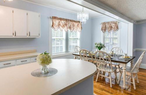 Large Yard and Historic Charm Orangeburg Retreat! - Foto 7