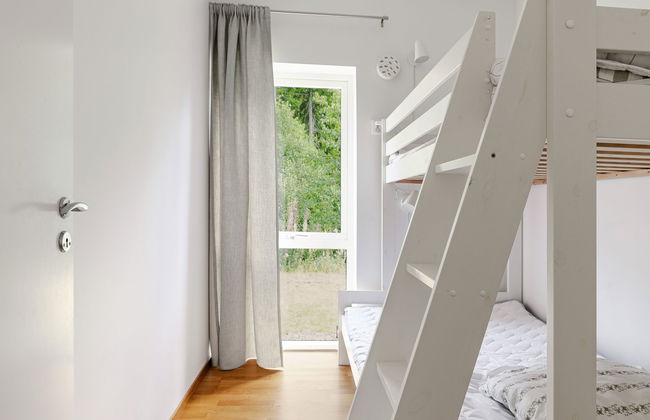 3 bedroom House in Holmsjö with garden and terrace - Photo 16