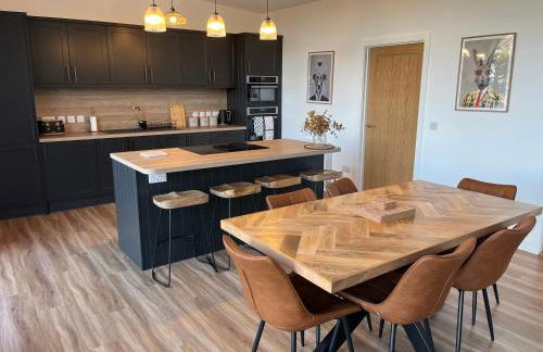 Thrumster Lodges - 3 Luxurious Self Catering Lodges on the NC500, 2 with Hot Tubs - Photo 7