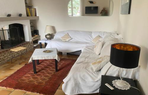 VILLA MIREILLE CALME ARBOREE PISCINE SANS VIS A VIS SECURISEE - Foto 11