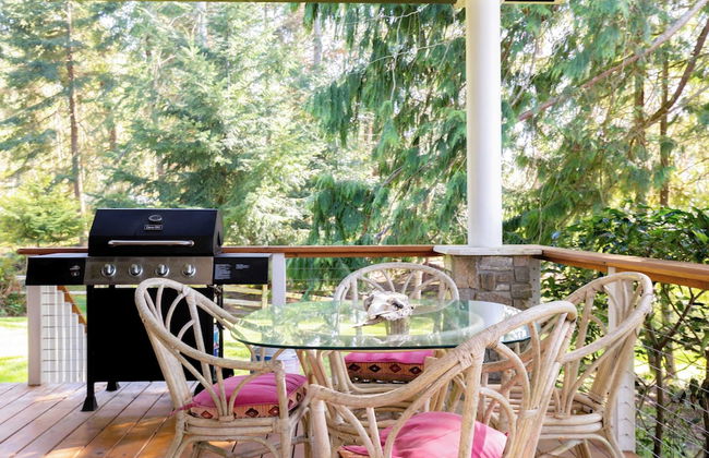 Westside Waterfront View Home - Avantstay Hot tub - Foto 34