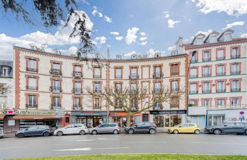 PARIS CITY-Le Raincy - Facing station - 4 to 8 Pers - Foto 12