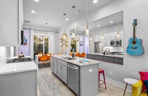 Stylish City Heights Townhome - Foto 8