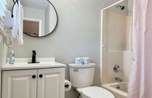 NEW 2b2b ENTIRE TOWNHOUSE PLACE COZY and QUIET SP1271 - Foto 14