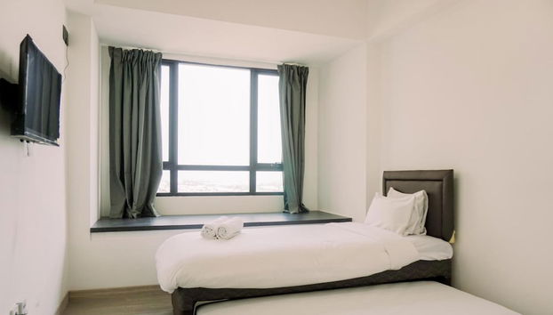 Homey And Comfy Studio Collins Boulevard Apartment - Foto 4, Habitación