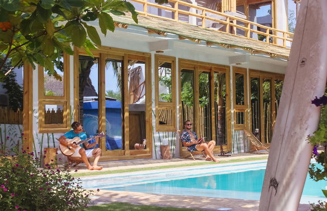 SHANTI SURF CAMP - Photo 1