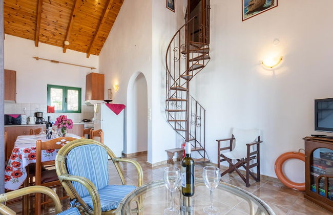 Villa Martha Large Private Pool Walk to Beach Sea Views A C Wifi Car Not Required - 2247 - Foto 12