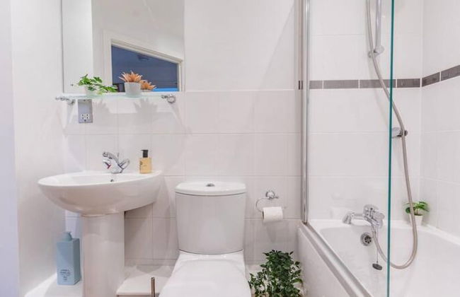 Bristol City Centre - 2 Bedroom Apartment - Marsh House - Photo 34